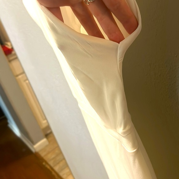 Express cream mock neck midi dress - Picture 5 of 8